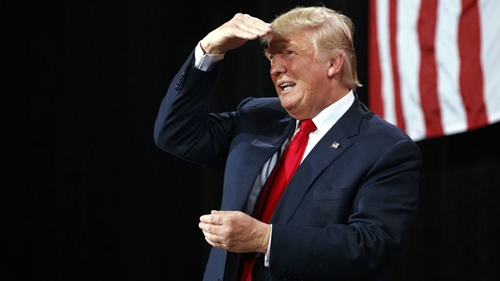 Ông Trump "tiếc" vì mất nhiều tiền từ khi làm Tổng thống Mỹ