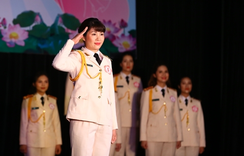 Tôn vinh vẻ đẹp của những nữ Cảnh vệ CAND