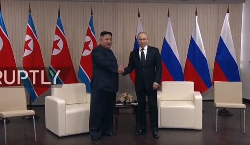 Tổng thống Putin bắt tay Chủ tịch Kim Jong-un, khởi động thượng đỉnh Nga-Triều