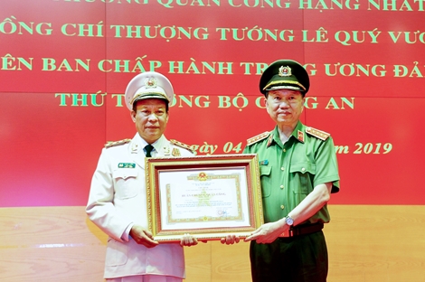 Bộ Công an: Tổ chức trao tặng danh hiệu Anh hùng LLVTND và phần thưởng cao quý