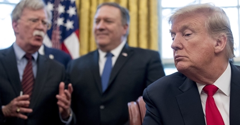 Ông Trump tố cố vấn an ninh Bolton muốn đẩy Mỹ vào chiến tranh toàn cầu