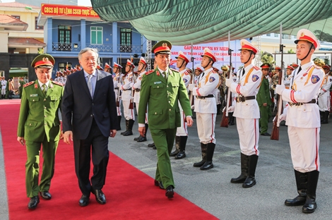 Lực lượng CSCĐ luôn trung thành tuyệt đối với Đảng, với Tổ quốc