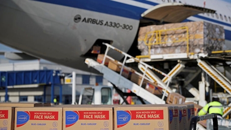 Mỹ nói gì về tin "nẫng tay trên" lô khẩu trang của Pháp ở sân bay Trung Quốc?