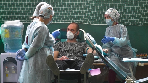 Số ca COVID-19 tại Nga vượt 60.000, Điện Kremlin cảnh báo "sốc"