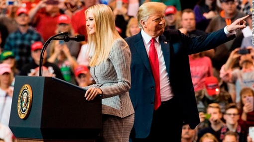 Ông Trump suýt chọn con gái Ivanka làm ứng viên Phó Tổng thống Mỹ