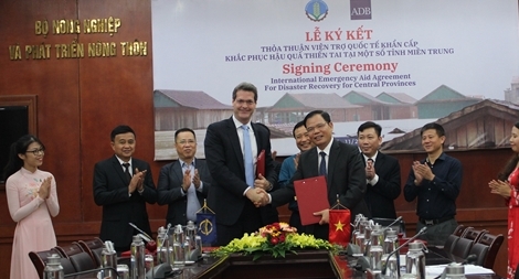 ADB viện trợ 2,5 triệu USD khắc phục hậu quả thiên tai tại miền Trung