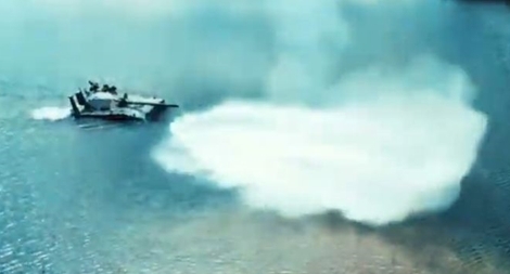 Ấn tượng cảnh xe tăng Nga vừa lội nước vừa nã đạn