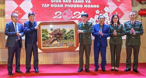 Nâng cao hiệu quả công tác xã hội-từ thiện giữa Báo CAND và Tập đoàn Quốc tế Phượng Hoàng