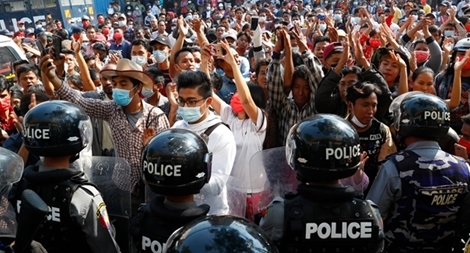 (NÓNG TUẦN QUA) Kỷ nguyên "nước Mỹ trên hết" kết thúc; tình hình Myanmar ngày càng căng thằng 