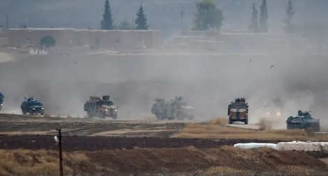 Khủng bố ở Syria tấn công, ép lính Nga rút lui