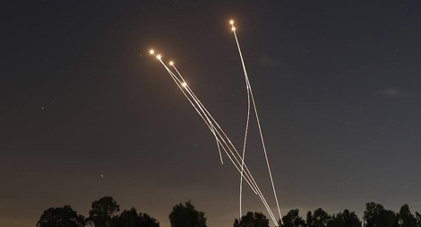 Israel bắn rơi máy bay Iran