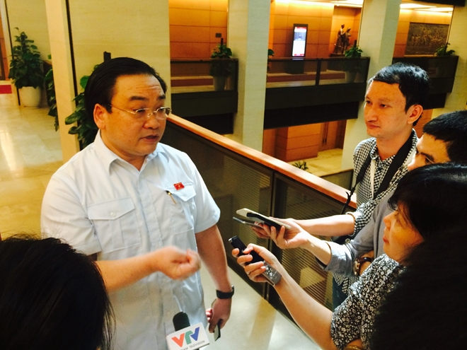 Chưa ai gửi đến tôi kiến nghị không chặt cây xanh