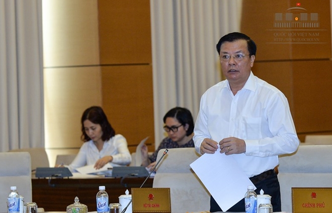 Tăng gấp đôi thuế với xăng chưa được Thường vụ Quốc hội chấp thuận