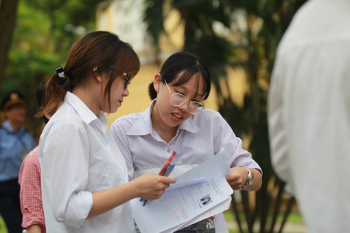 Toàn cảnh ngày thi thứ nhất kỳ thi THPT Quốc gia 2016