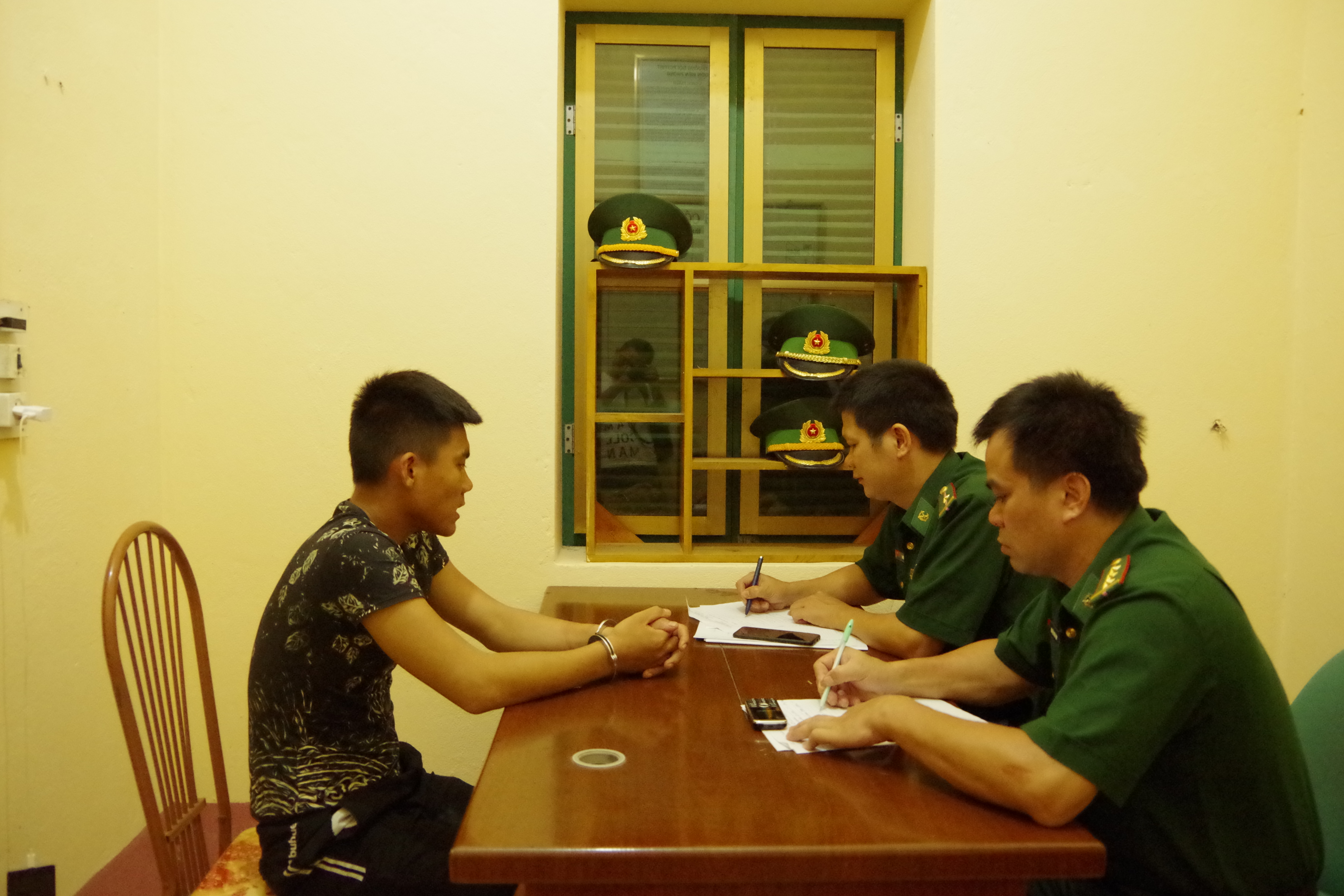 Bóc gỡ đường dây lừa bán phụ nữ và trẻ em sang Myanmar