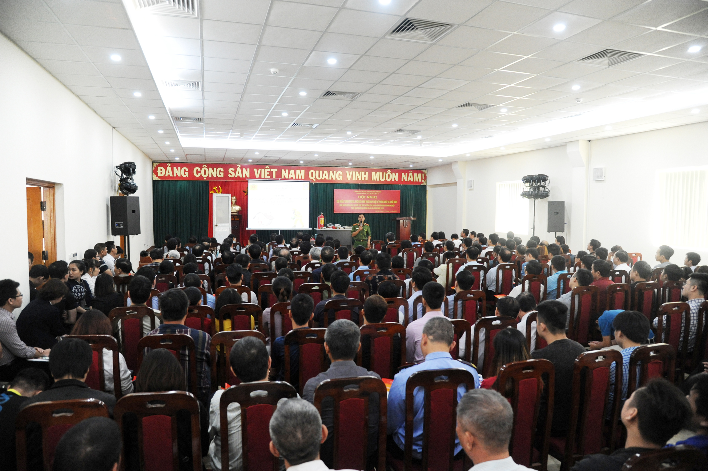 Nâng cao kiến thức về PCCC trên địa bàn quận Đống Đa và Ba Đình