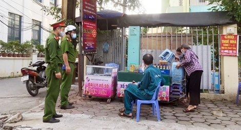 Xử phạt 19 trường hợp không đeo khẩu trang nơi công cộng